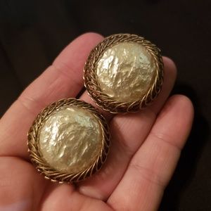 Vintage metal mesh clip on earrings